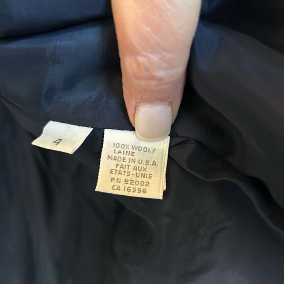 Vintage Liz Claiborne Navy Wool Blazer Gold Buttons – Union Made in USA Sz 4 - Picture 7 of 9